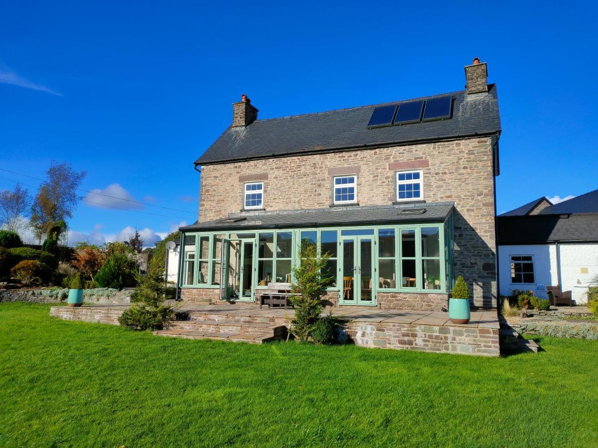 Ty Newydd B&B Brecon Esterno foto