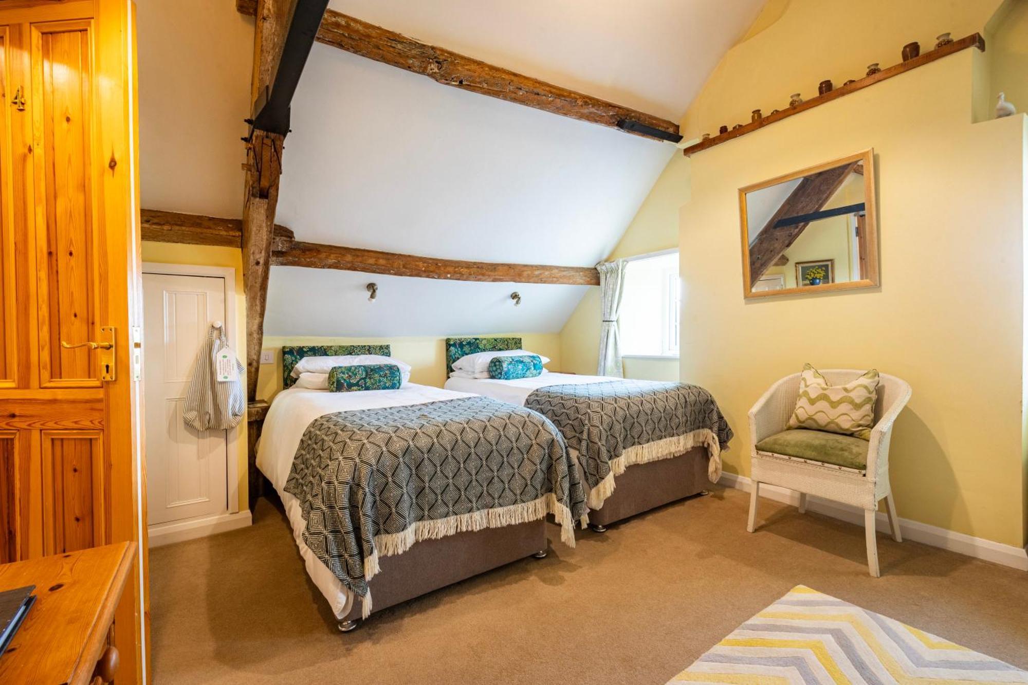 Ty Newydd B&B Brecon Esterno foto