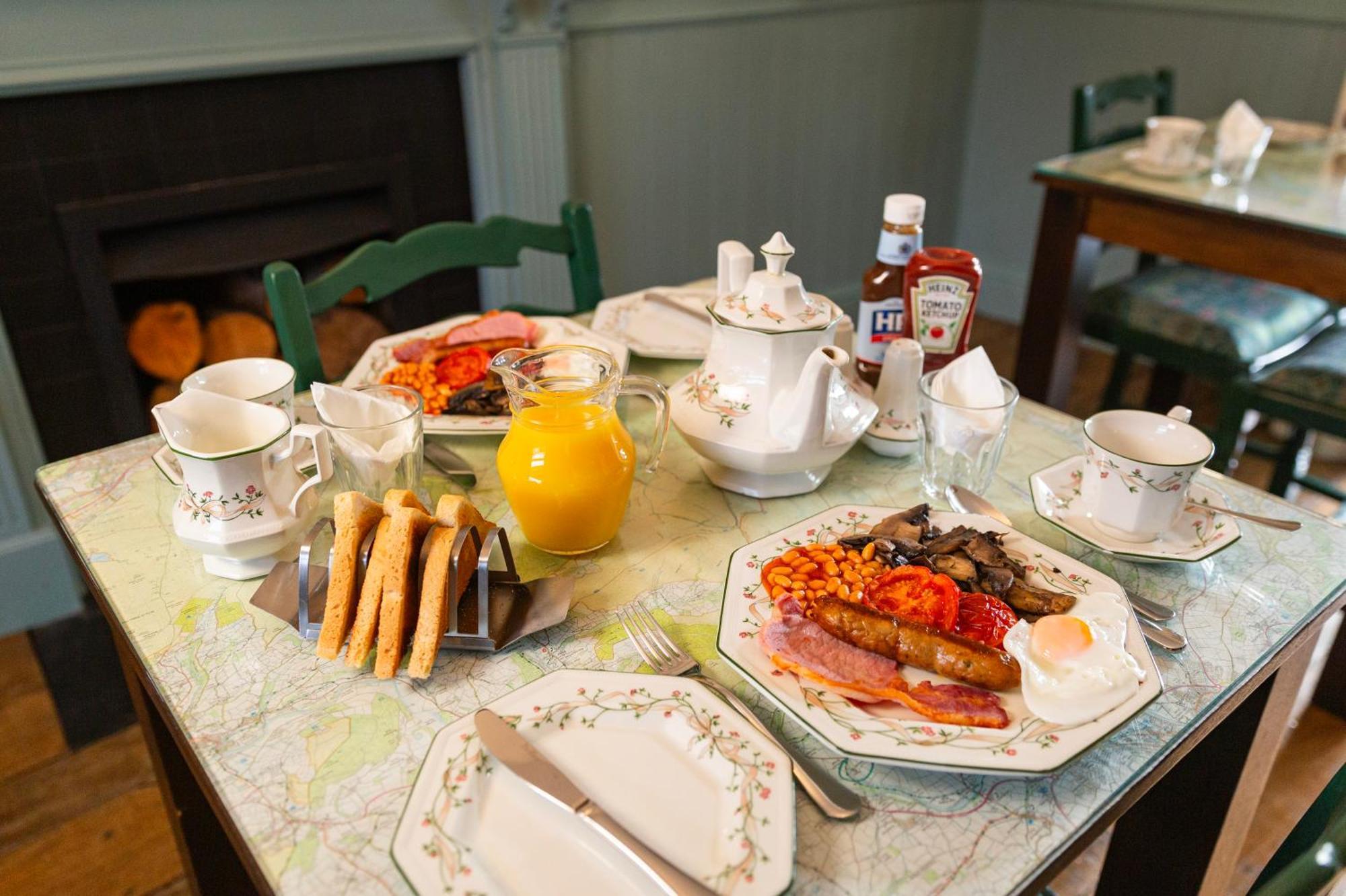 Ty Newydd B&B Brecon Esterno foto